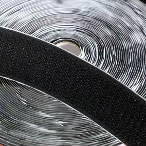 Cinta de Gancho y Bucle de Nailon Autoadhesiva de 25 mm x 25 Metros en Rollo para Parques de Trampolín y Áreas de Juego Interiores - Product Image 2