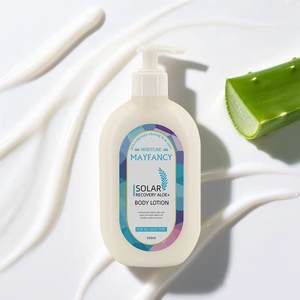 Post Sun Repair Body Lotion 300ml Calmante Aloe Vera para el alivio de las quemaduras solares - Product Image 1