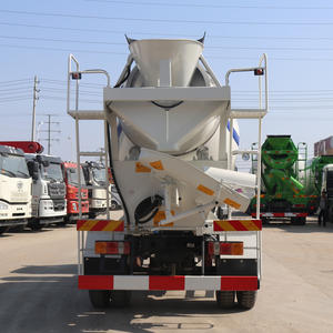 Niedriger Preis Yuejin 2 M3 5 M3 6 M3 7 M3 8 M3 15 M3 20 M3 Selbst laden der mobiler Betonmischer Betonmischer - Product Image 4