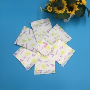 Super Absorbent Disposable Cotton Sanitary Napkins <b>Cheap</b> Bulk Sanitary Napkins - Product Image 5