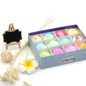 Cadeau <span class=keywords><strong>de</strong></span> <span class=keywords><strong>Noël</strong></span> OEM ODM lot <span class=keywords><strong>de</strong></span> bombes <span class=keywords><strong>de</strong></span> bain naturelles bombes <span class=keywords><strong>de</strong></span> bain moussantes au sel <span class=keywords><strong>de</strong></span> mer bio colorées - Product Image 6