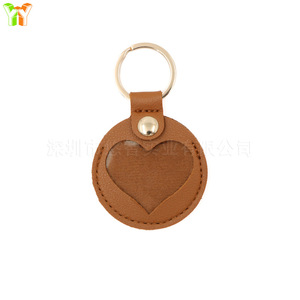 Round pet hair storage <b>leather</b> <b>keychain</b>, can be hot-stamped with gold lettering, a keepsake pendant for cats and dogs. - Product Image 4