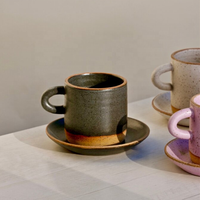 Nouveauté design unique couleur émaillée verres européen après-midi thé vintage en céramique latte café thé tasse et soucoupe