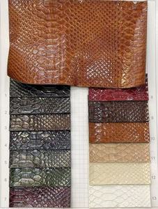 Stock Lots No MOQ pelle di serpente <span class=keywords><strong>in</strong></span> rilievo pitone di buona qualità - Product Image 6