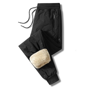 Pantalons décontractés d'hiver pour hommes taille haute en <span class=keywords><strong>laine</strong></span> épaisse <span class=keywords><strong>et</strong></span> <span class=keywords><strong>laine</strong></span> d'agneau coupe-vent <span class=keywords><strong>et</strong></span> chauds pantalons de sport polyvalents <span class=keywords><strong>et</strong></span> surdimensionnés - Product Image 2