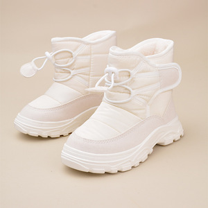 Mocasines de hombre de alta calidad, color marrón, de caña baja, hechos de cuero británico lavado y con estilo retro, con suela Goodyear y fabricados a mano. - Product Image 1