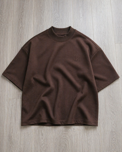 <span class=keywords><strong>T</strong></span>-<span class=keywords><strong>shirt</strong></span> Minimalista Premium con Logo Ricamato, Spalle Cadenti, in Cotone, Tinta Unita, Sportiva, da Uomo, <span class=keywords><strong>Scuba</strong></span> 2026, Designer - Product Image 1