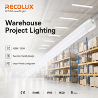 Luz LED Tri-Proof de hasta 160LM/W con Sensor y Opción de Emergencia DALI para Proyectos de Iluminación Industrial