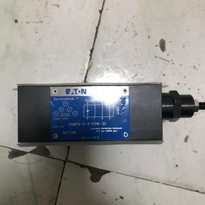Vanne solénoïde Vickers DGMX2 3 PP BW B 40 hydraulique électromagnétique pour la métallurgie - Product Image 3