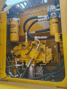 รถขุดตีนตะขาบ CAT 312C ขนาด 12 ตัน เครื่องขุดไฮดรอลิกสำหรับงานดิน พร้อมบุ้งขุดขนาด 0.53 ลูกบาศก์เมตร - Product Image 5