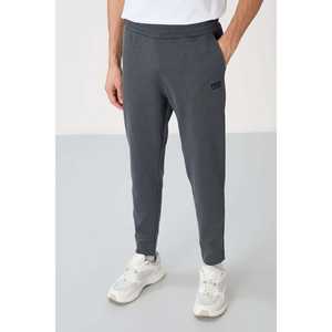 Conjunto Deportivo Gris Oscuro para Hombre Carlos, Corte Estándar, Informal, Transpirable, para Adultos - Product Image 5