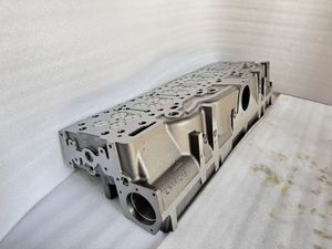 223-7263 Cabeza de Cilindro de Excavadora con Diseño Optimizado de Admisión y Escape de Calidad Premium para Motor CAT 3406E C15 C18 - Product Image 4