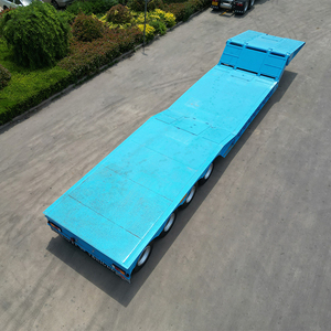 Semi-remorque surbaissée LUYI 80 tonnes à 4 essieux, à suspension mécanique, à col de cygne pliable, pour le transport de machines lourdes - Product Image 3