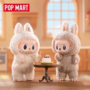 POPMART pour la boîte mystère en peluche Macaron Glass Face Sitting Party Plush, fabriquée en Chine, pour tous les âges - Product Image 5