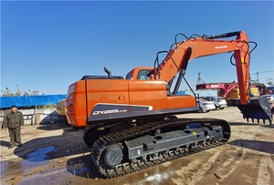 Excavateur Doosan Dx225, Pelleteuse sur chenilles Doosan à faible durée de fonctionnement/Pelleteuse Dawoo d'occasion en vente - Product Image 2