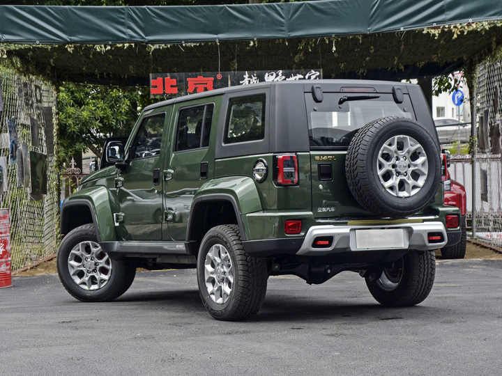 Wholesale 2024 Beijing BJ40 Plus 4x4 Car - 2.3T 211ps