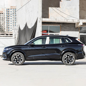Layout a 5 Posti, Capacità Serbatoio 62,5L, Nuova Auto Familiare Completa per SAIC <span class=keywords><strong>Volkswagen</strong></span> Tiguan L Modello 2026 PRO 380TSI - Product Image 3