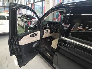 Guazi <span class=keywords><strong>Precio</strong></span> al por mayor <span class=keywords><strong>Mercedes</strong></span>-Benz <span class=keywords><strong>Vito</strong></span> Gasolina 2,0 Coche usado RWD 7 Asientos - Product Image 3