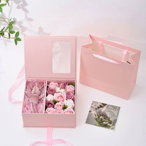 Juego de regalo de caja de tarjeta de botella de flores preservadas de lujo 4 en 1 2024 con diseño personalizado hecho a mano para maestros regalos del Día de la madre - Product Image 2