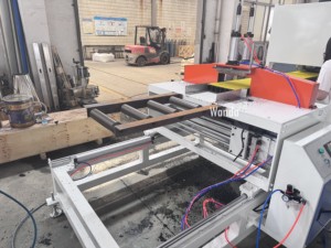 Ligne d'extrusion <span class=keywords><strong>de</strong></span> profilés marins en PE / Ligne <span class=keywords><strong>de</strong></span> production <span class=keywords><strong>de</strong></span> profilés marins en PE à haut rendement / Machine plastique - Product Image 5
