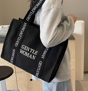 กระเป๋าโท้ทญี่ปุ่นสำหรับผู้หญิง กระเป๋าสะพายไหล่พิมพ์ลาย ทนทานและใช้งานได้หลากหลาย - Product Image 4