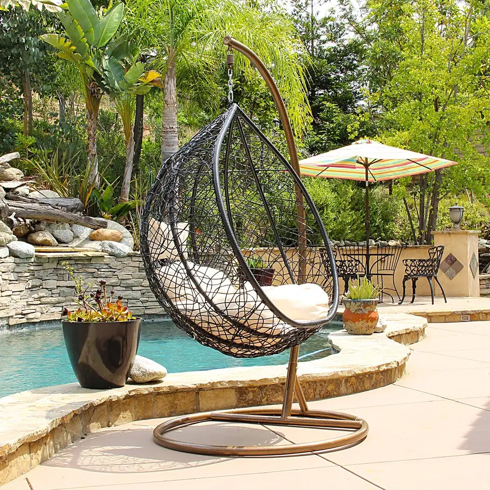 Outdoor Furniture Garden Rattan Swing Chair Fashion Style Egg Hanging Chair