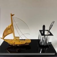 Ensemble de porte-stylos en cristal personnalisé avec ornement de bateau à voile, souvenir d'entreprise haut de gamme, décoration de bureau personnalisée