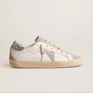 Chaussures de marche de luxe de marque originale, en cuir véritable, baskets blanches imperméables et respirantes, effet patiné doré - Product Image 3