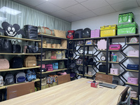 Sac de plage en maille pour femmes, fermeture éclair supérieure, 11 poches, pochette amovible, lavable en machine, sac à main chic pour l'été
