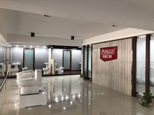 <span class=keywords><strong>Urinoir</strong></span> mural en céramique à chasse d'eau par gravité pour enfants, best-seller, pour salle de bain, vente en gros - Product Image 3