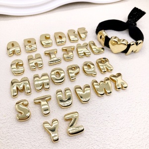 Dijes de Letras del Alfabeto Chapados en Oro de 18K, Colgantes de Letras Lisas y Pulidas para Pulseras de Cinta, Venta al por Mayor, Letras Mixtas - Product Image 2