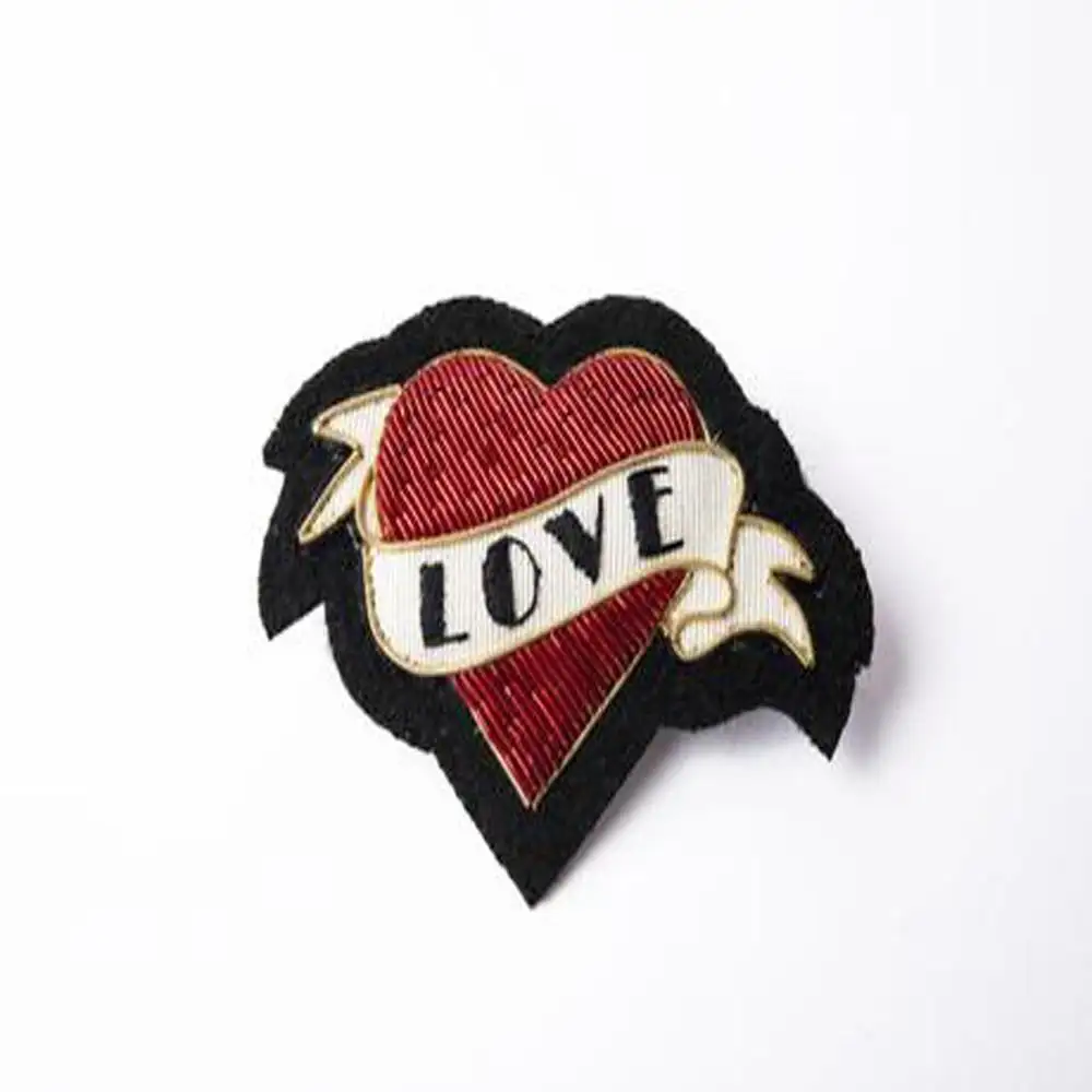 Goldwork Heart And Scroll Brooch, Pin Creative Card Notice Badge/embroidery handmade badge funny Brooches interesting back pin