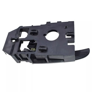 Manija de puerta interior derecha delantera Hyundai 826202D000 negra para Elantra 2001-2006 - Product Image 3
