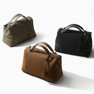 2025 Yeni Trend Bayan Omuz Çantası Hakiki Deri <span class=keywords><strong>Vintage</strong></span> Lüks Tasarımcı Çanta Yüksek Kalite Su Geçirmez Fermuarlı Çapraz Askılı Çanta - Product Image 3