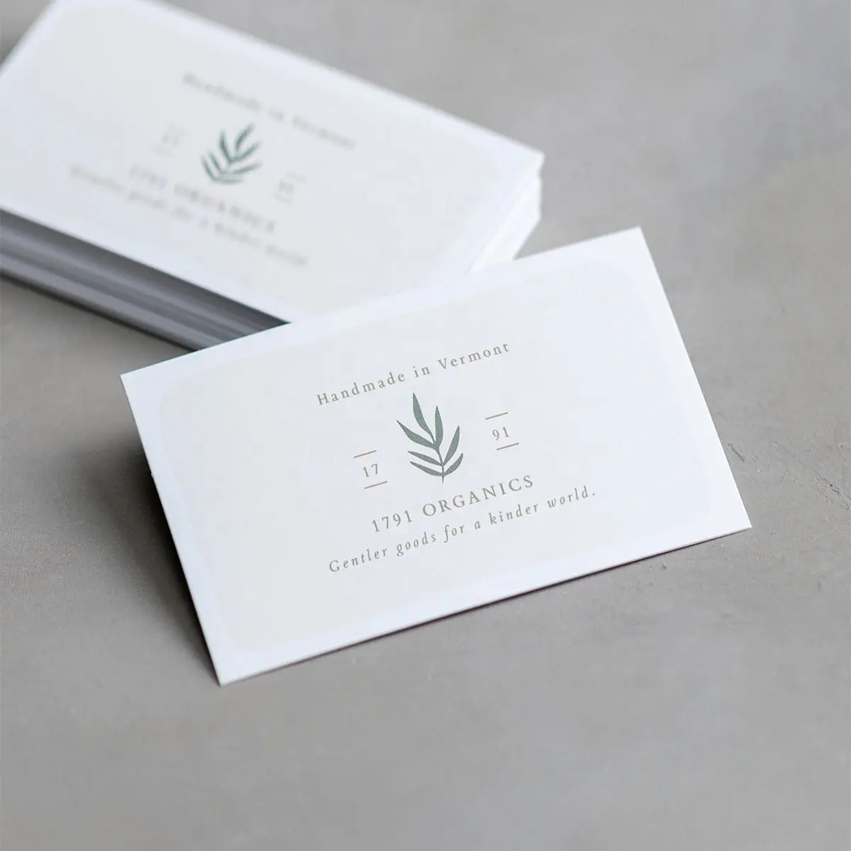 High Quality Multiple Designs Acceptable Printing Thick Paper Luxury Custom Die Cut Business Card with Logo