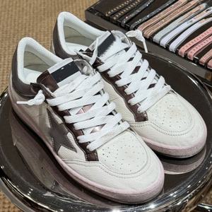 Zapatos Casuales de Diseño de Alta Gama con Cordones, Color Blanco Ganso, Nuevas Combinaciones de Colores, Zapatos Deportivos de Moda con Amortiguación y Transpirabilidad - Product Image 1