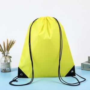 Bolsa Térmica Multifuncional para Almuerzo, Contenedor Hermético con Correa de Hombro Ajustable para Picnics y Senderismo, Oportunidad de Marca - Product Image 1