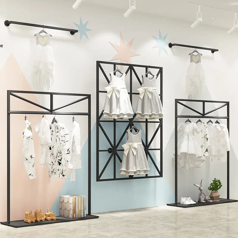 Baby Clothes Store Design Interior Criança Vestuário Wall Display Rack Showroom Ouro Kids Vestuário Display Stand