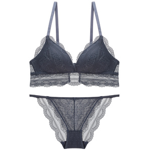 Li Yan de la mujer inalámbrico transparente de encaje ropa interior más tamaño sujetador y Tanga conjunto francés sección delgada V chica <span class=keywords><strong>Sexy</strong></span> conjunto de ropa interior - Product Image 1