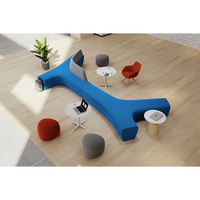 Ensemble de canapés modulaires inclinables de couleur beige au design moderne en forme de branche d'arbre pour le bureau, l'école et l'hôtel