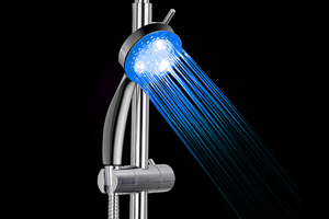 Pommeaux de <span class=keywords><strong>douche</strong></span> LED à 7 couleurs changeantes, très demandés - Product Image 3
