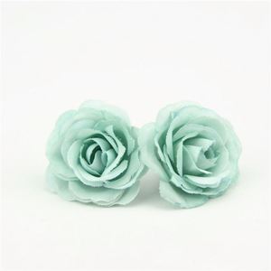 Venta al por Mayor de Cabezas de Rosa Pequeñas de Terciopelo Artificial de Alta Calidad de 3CM para Decoración de Bodas o Hogar DIY - Product Image 3
