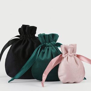 Sacs cadeaux en velours avec cordon de serrage, pochettes à bijoux, sacs pour cadeaux de mariage, écologiques, couleur personnalisée, 13,5x31cm - Product Image 1