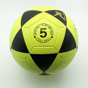 Balón de Fútbol de Diseño Moderno al Por Mayor, Precio Económico, Alta Calidad, Tamaño 5, PVC/PU, Logotipo Personalizado para Prácticas, Partidos y Equipos - Product Image 3