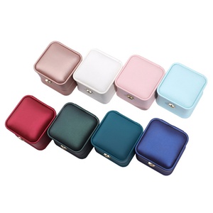 Fashion Crown Jewelry <b>Box</b> Pu Leather Packaging Luxury High Quality Custom White Ring <b>Box</b> - Product Image 6