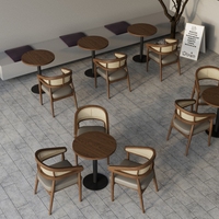 Fauteuil et table en cuir de café en bois massif de style unique moderne ensemble de meubles en rotin pour restaurants commerciaux