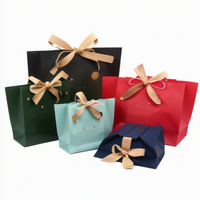 Fabricant de sacs à provisions en papier d'art taille A4 personnalisés en gros pour rouge à lèvres et crème pour le visage