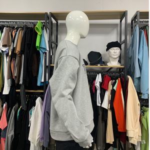 Sudadera de Otoño para Hombre, 100% Algodón, Cuello Redondo, Hombros Caídos, Corte Holgado, con Estampado y Bordado Personalizado de Alta Calidad - Product Image 5