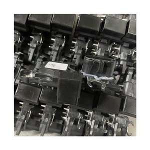KARNO Buen <span class=keywords><strong>Precio</strong></span> Piezas de camiones Oem F00M144117 21579977 7421579977 Regulador <span class=keywords><strong>alternador</strong></span> para VL FM RVI - Product Image 3