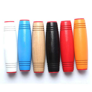 FQ Marca Venta caliente Nuevo artículo Rodillo Palo Juguete Rodillo único de madera Flip para juegos Aliviar el estrés <span class=keywords><strong>Fidget</strong></span> Juguete <span class=keywords><strong>Fidget</strong></span> <span class=keywords><strong>Stick</strong></span> - Product Image 4